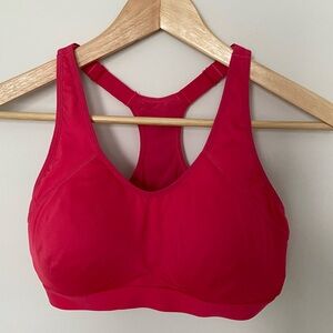 DICK’S Sporting Goods DSG high support padded sports bra